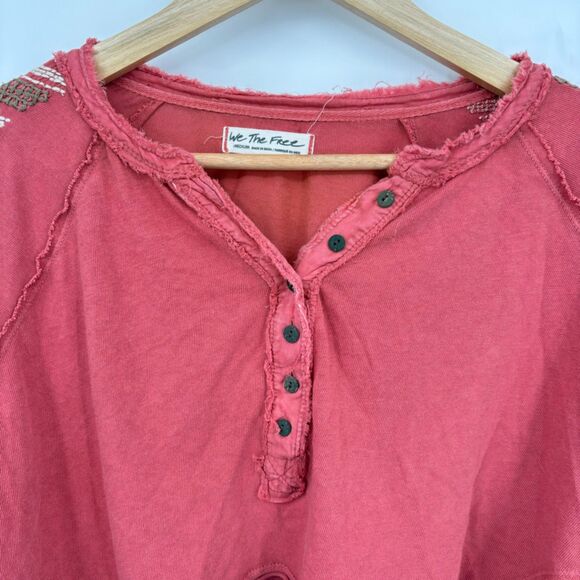 Free People Embroidered Long Sleeve Cropped Henley, Size Medium, Raw Hem Boho - Picture 4 of 11